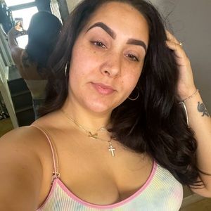 Meet Your Posher: Danielle